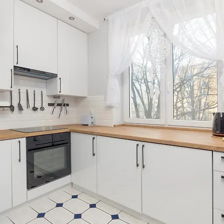 Elektoralna Style By Bookinghost アパート