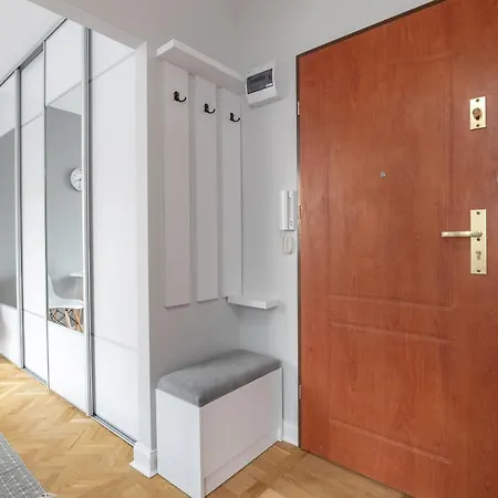 Elektoralna Style By Bookinghost * Varsó